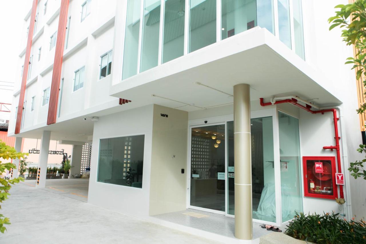 S1 Trang Hotel Bagian luar foto