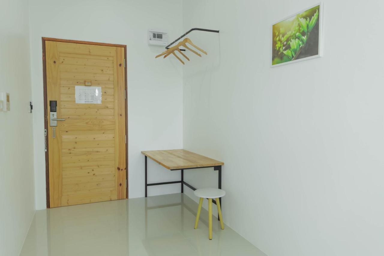 S1 Trang Hotel Bagian luar foto