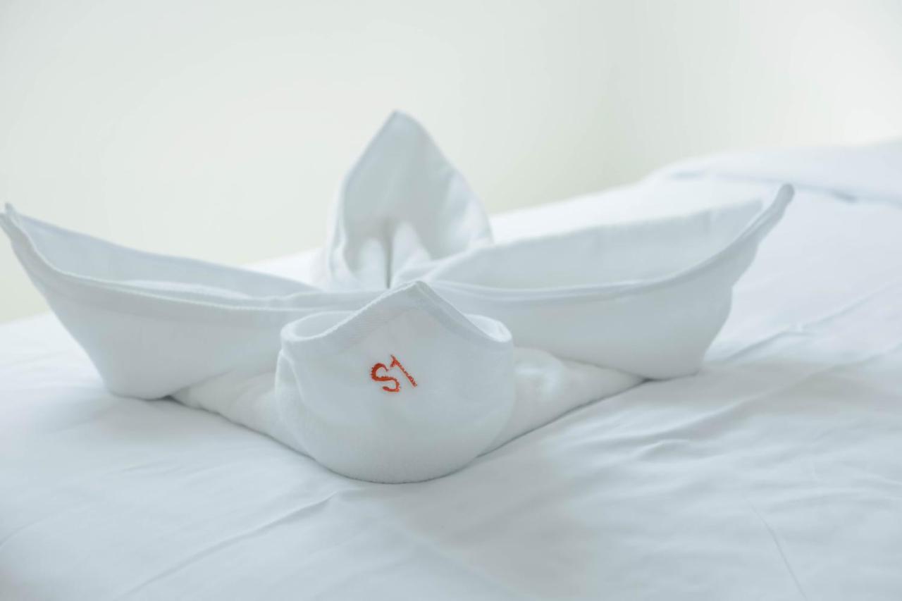 S1 Trang Hotel Bagian luar foto