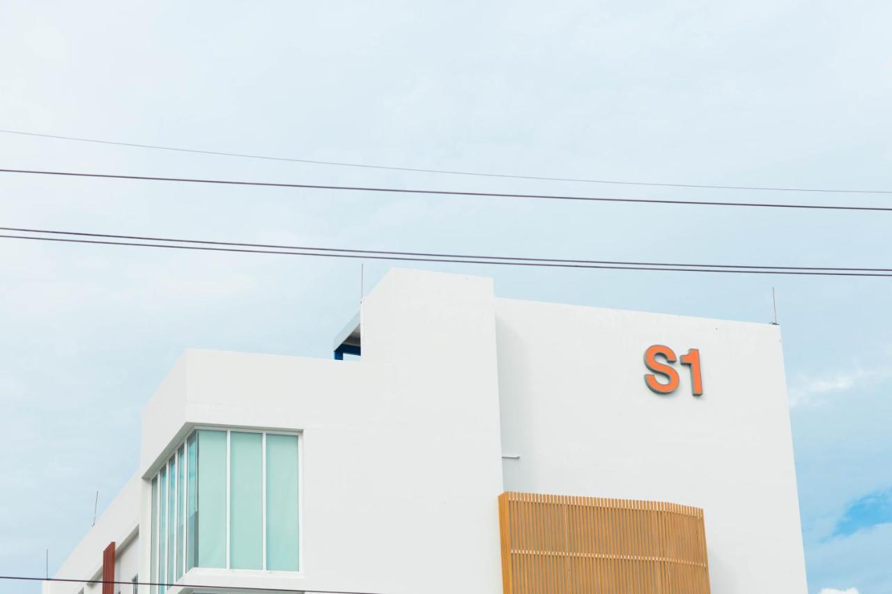 S1 Trang Hotel Bagian luar foto